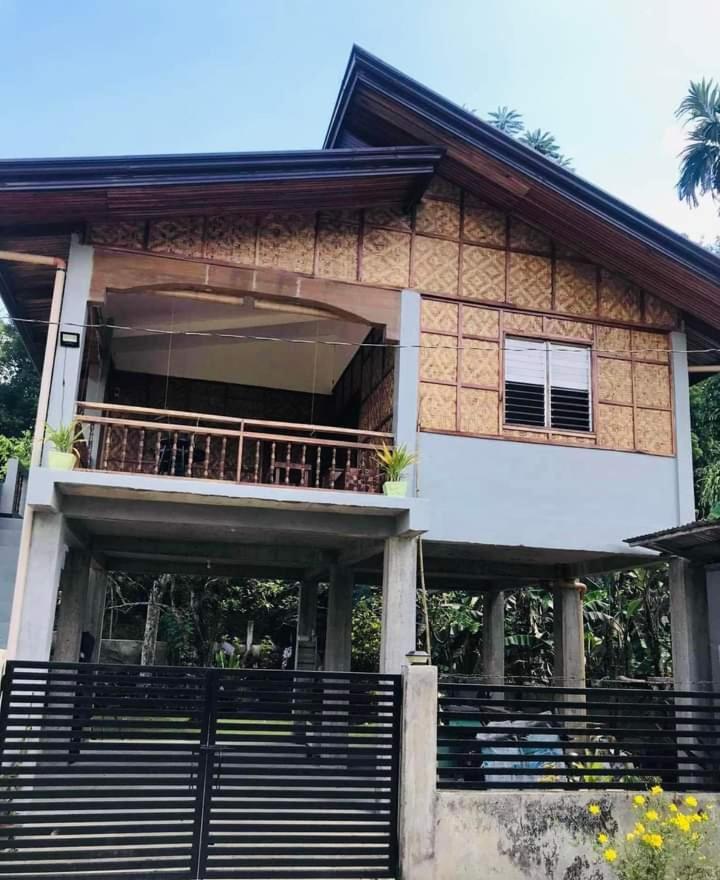 Mioki Hometel Batuan Exterior foto